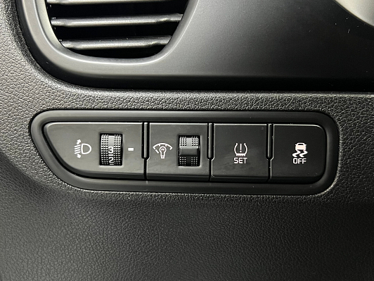 Kia Rio Comfort, 2021 года, пробег 75000 км