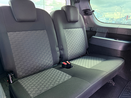 Lada (ВАЗ) Largus Luxe Light 7 мест Prestige, 2021 года, пробег 128300 км