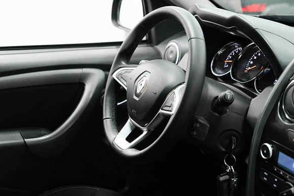 Renault Duster Dakar Edition, 2019 года, пробег 61800 км