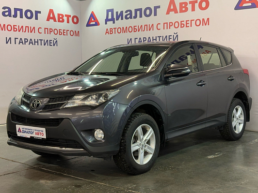 Toyota RAV4, 2015 года, пробег 136920 км