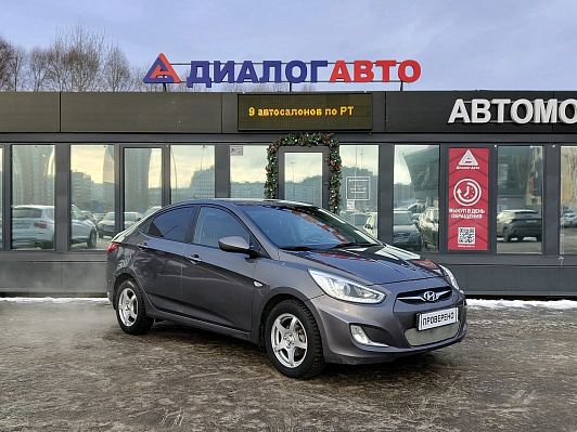 Hyundai Solaris, 2013 года, пробег 186000 км