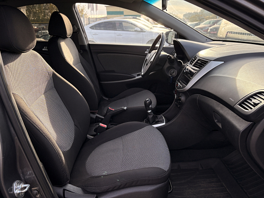 Hyundai Solaris Optima, 2012 года, пробег 197641 км
