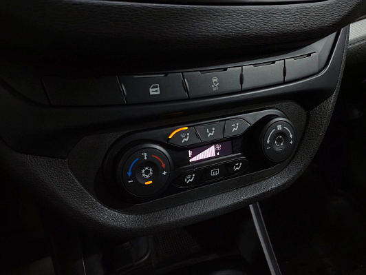 Lada (ВАЗ) Vesta, 2018 года, пробег 119707 км