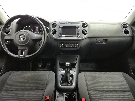 Volkswagen Tiguan Trend&Fun, 2011 года, пробег 259495 км