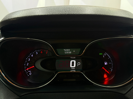 Renault Kaptur Drive, 2017 года, пробег 74741 км