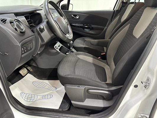 Renault Kaptur Extreme, 2016 года, пробег 104427 км