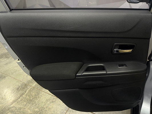 Mitsubishi ASX Invite, 2012 года, пробег 227793 км