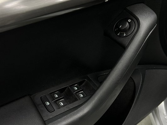 Skoda Octavia Hockey Edition, 2018 года, пробег 140290 км
