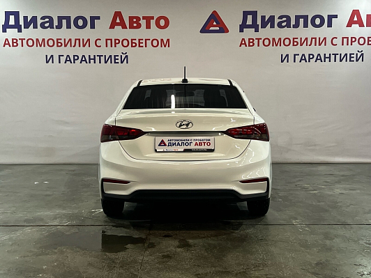 Hyundai Solaris Comfort, 2019 года, пробег 130000 км