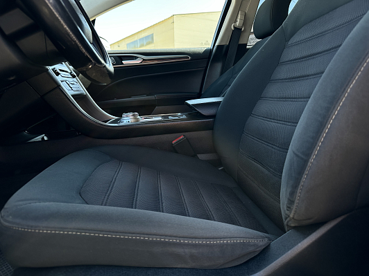 Ford Fusion (North America), 2017 года, пробег 157000 км