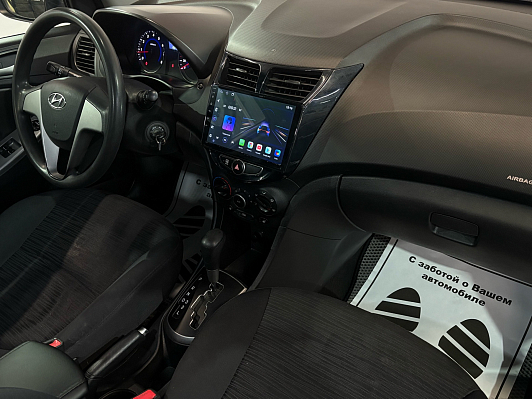 Hyundai Solaris Active, 2015 года, пробег 190466 км