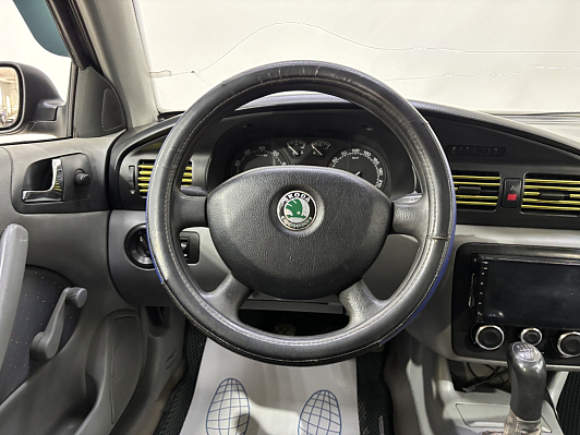 Skoda Octavia, 2004 года, пробег 314300 км