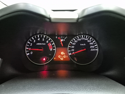 Nissan Note Luxury, 2012 года, пробег 101048 км