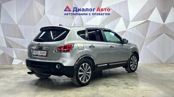Nissan Qashqai LE, 2008 года, пробег 214000 км