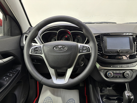 Lada (ВАЗ) Vesta Luxe Multimedia (2017-2019), 2018 года, пробег 152280 км