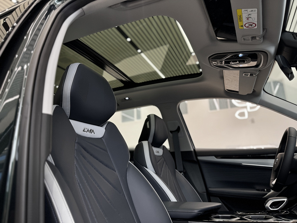 Geely Atlas Флагман, черный