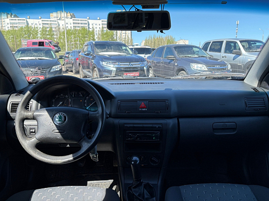 Skoda Octavia, 2008 года, пробег 370652 км