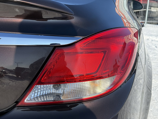 Opel Insignia Essentia, 2013 года, пробег 236000 км