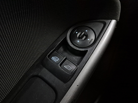 Ford Focus SYNC Edition, 2013 года, пробег 222762 км