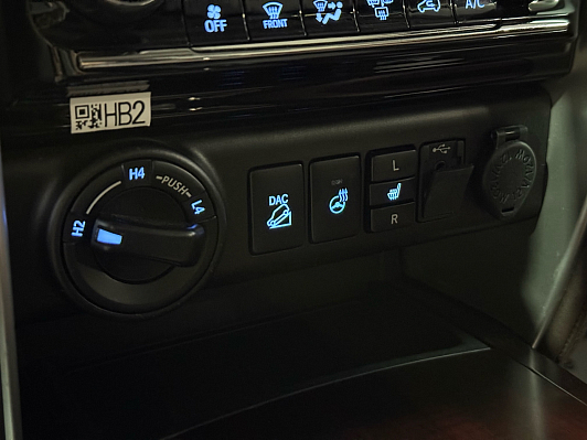Toyota Fortuner Престиж, 2017 года, пробег 138000 км