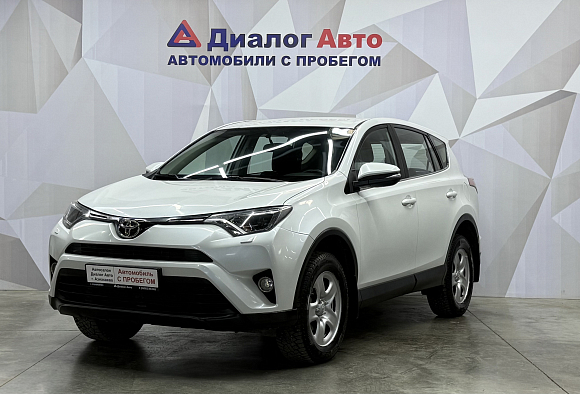 Toyota RAV4, 2018 года, пробег 122496 км