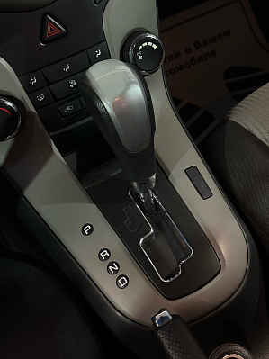 Chevrolet Cruze, 2011 года, пробег 217496 км