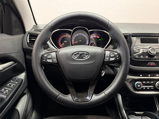 Lada (ВАЗ) Vesta Luxe Multimedia, 2018 года, пробег 115000 км