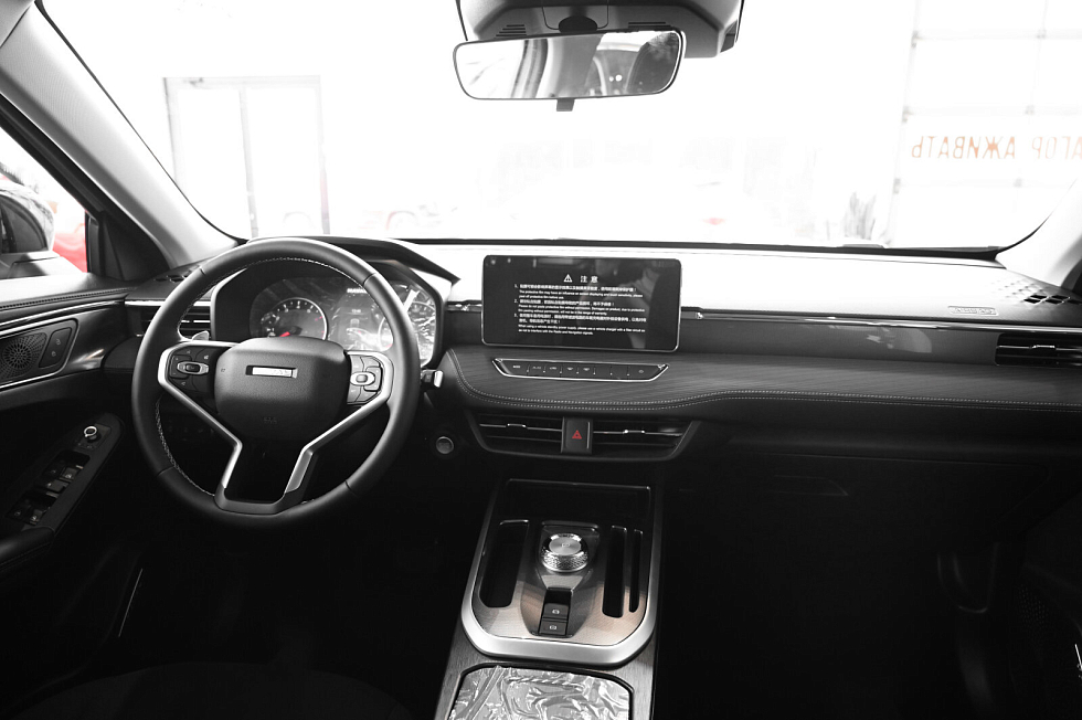 Haval Jolion Премиум, белый