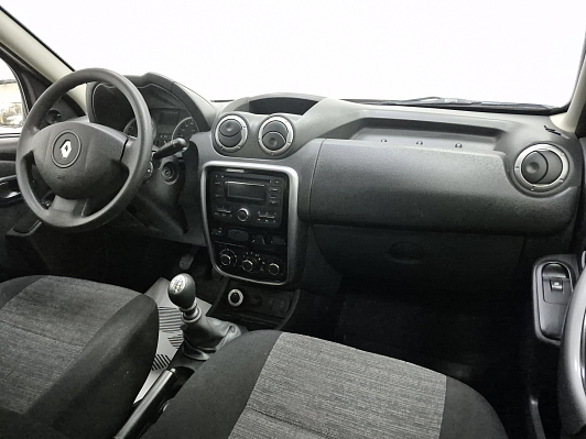Renault Duster Expression, 2012 года, пробег 130483 км