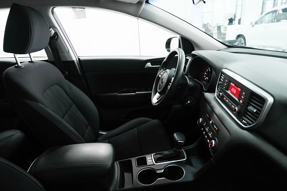 Kia Sportage, 2021 года, пробег 49950 км