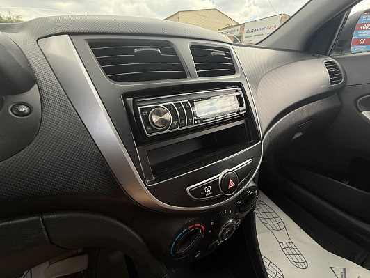 Hyundai Solaris Active, 2014 года, пробег 76500 км