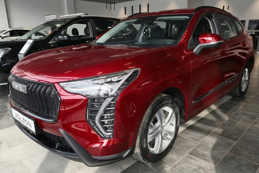 Haval Jolion Оптимум, красный