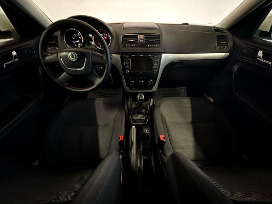 Skoda Yeti Active, 2010 года, пробег 244000 км