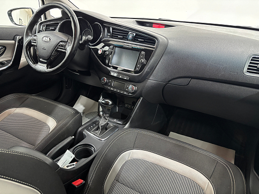 Kia Ceed Prestige, 2018 года, пробег 116811 км