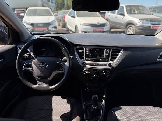 Hyundai Solaris Elegance, 2019 года, пробег 107300 км