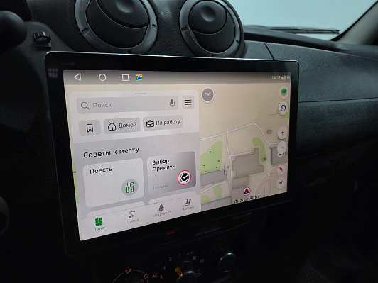 Renault Duster LE Adventure, 2012 года, пробег 208099 км