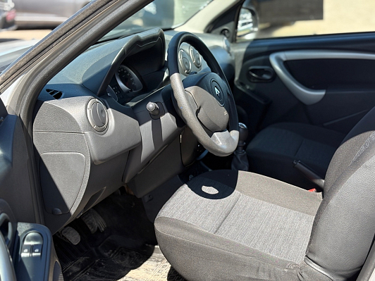 Renault Duster LE Adventure, 2014 года, пробег 138300 км