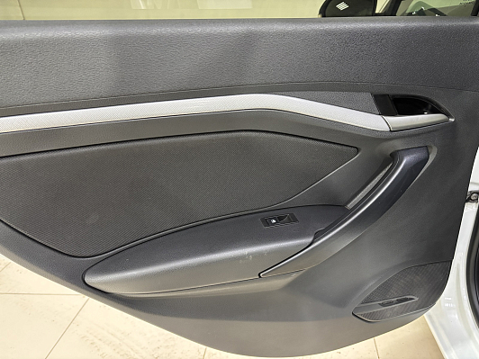 Lada (ВАЗ) Vesta Comfort Winter, 2020 года, пробег 83800 км