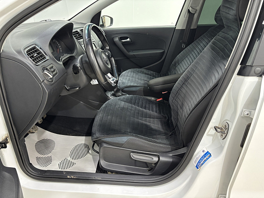 Volkswagen Polo Comfortline, 2019 года, пробег 116455 км