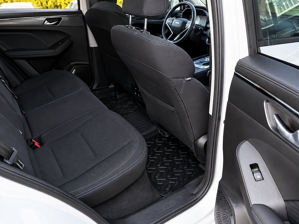 Haval Jolion Оптимум, белый