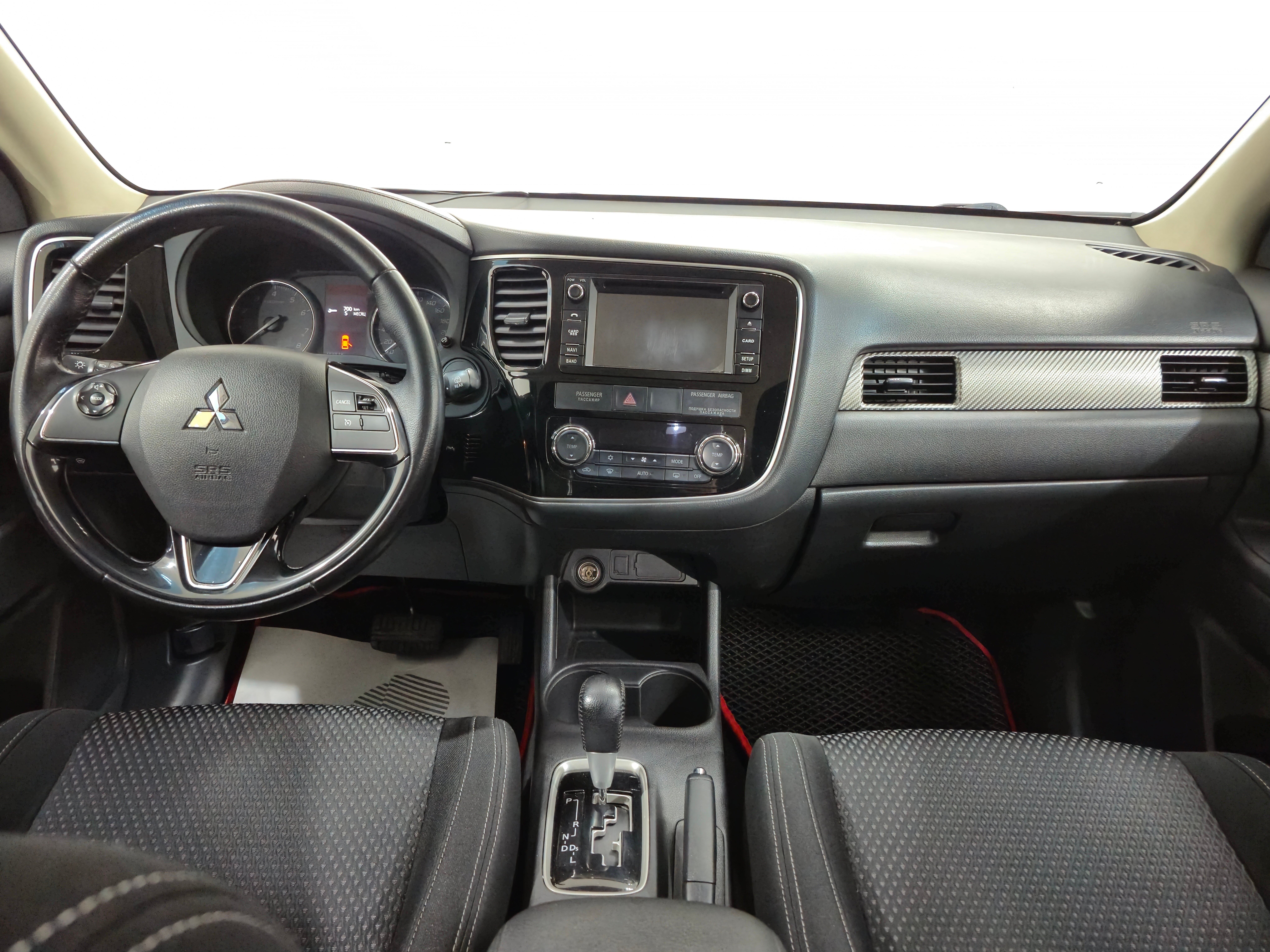 Mitsubishi Outlander Instyle, 2016 года, пробег 155949 км