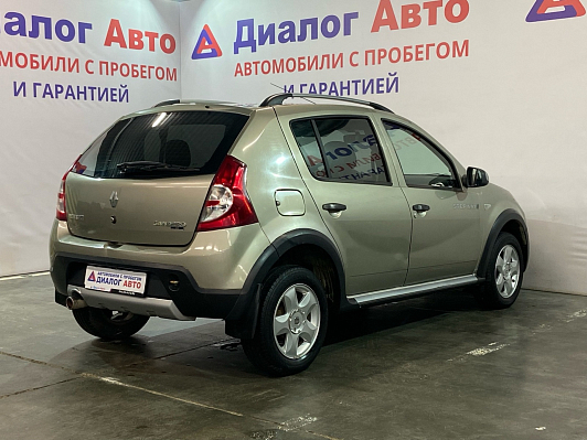 Renault Sandero, 2011 года, пробег 138373 км