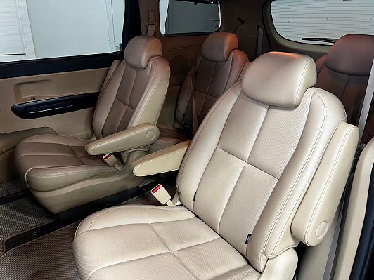 Kia Carnival, 2018 года, пробег 117953 км