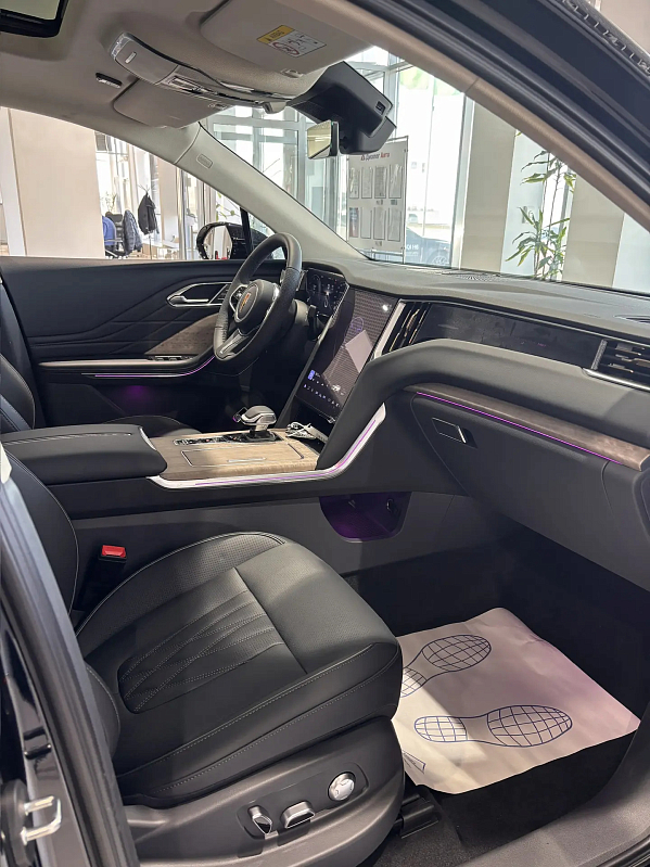 Hongqi HS7 Делюкс (Deluxe), черный