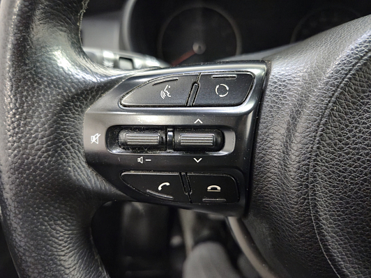 Kia Rio, 2019 года, пробег 184230 км