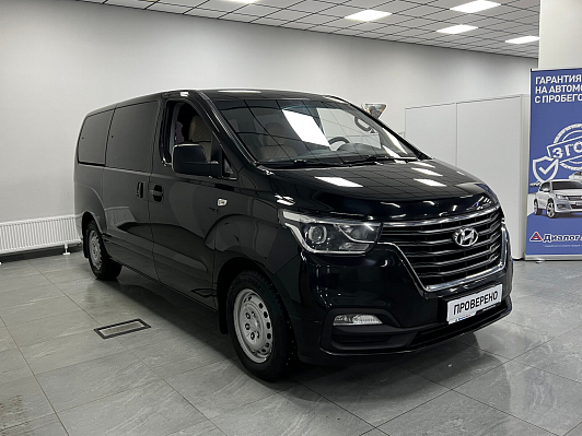 Hyundai H-1 Active, 2018 года, пробег 175000 км