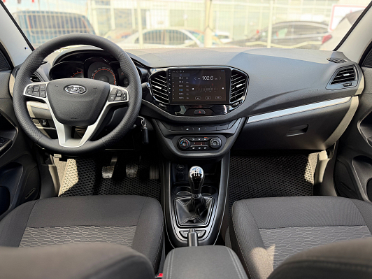 Lada (ВАЗ) Vesta Comfort, 2019 года, пробег 104000 км