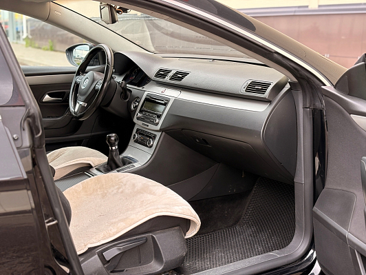 Volkswagen Passat CC Sport, 2010 года, пробег 201000 км