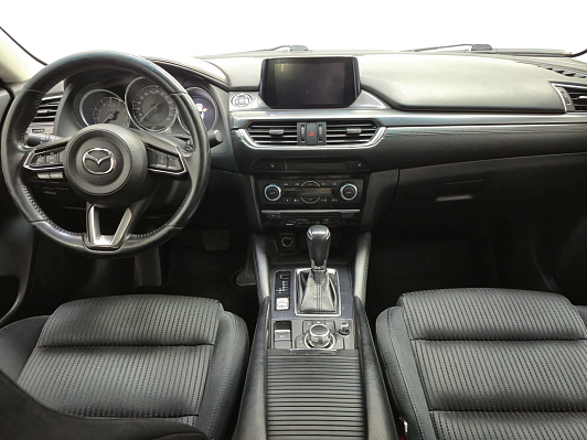 Mazda 6 Supreme, 2018 года, пробег 155673 км