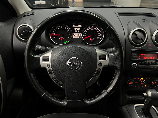 Nissan Qashqai SE, 2012 года, пробег 121000 км